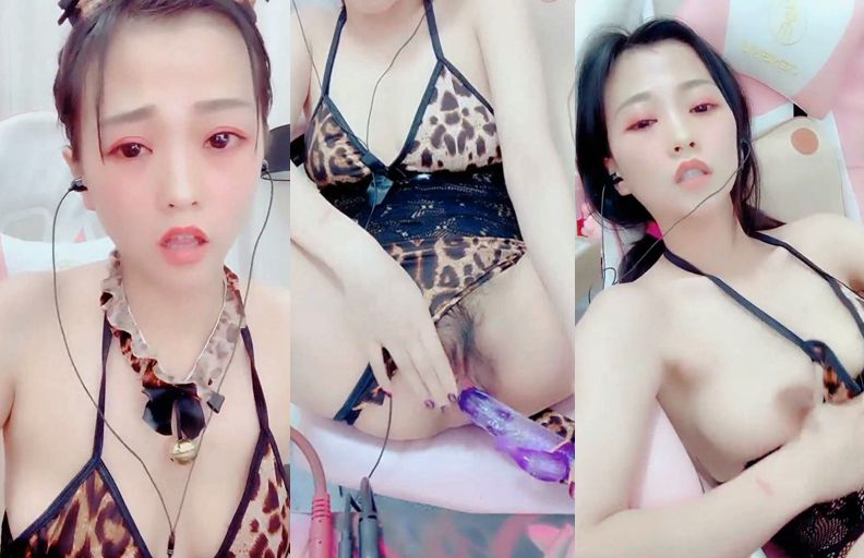 Asian Webcam 201982902